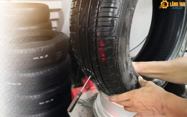 Cách Tự Vá Lốp Xe Không Ruột Tại Nhà