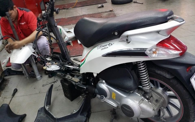 Dụng cụ và thiết bị chuyên dụng cho sửa xe Piaggio