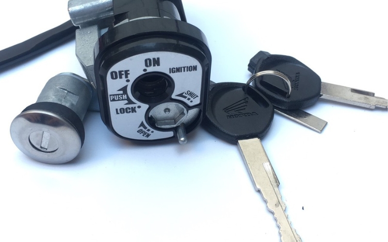 Quy Trình Thay Ổ Khóa Xe Máy Tận Nơi Chuyên Nghiệp Tại Làng 168