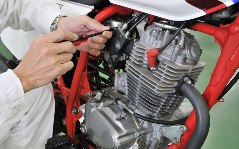 Sửa Xe Máy Nhanh Chóng Chính Xác và Minh Bạch Giá Tại Làng 168
