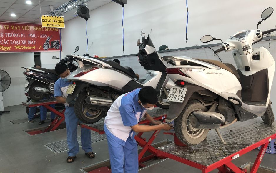 sửa xe tại nhà gần tôi 