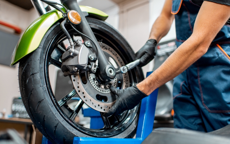 Vá Xe Máy Tận Nơi