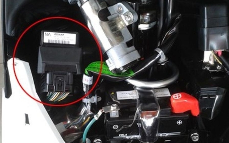 Vì Sao Nên Thay IC Chính Hãng, Đúng Loại